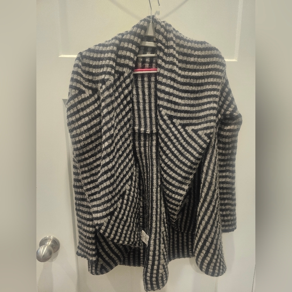 LineaMasLite Made in Italy Alpaca Blend Open Front Cardigan – Size M